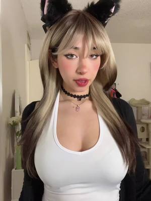 My grandma kitted my cat a lil beanie #neko 