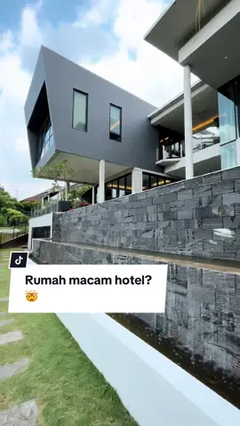 Bungalow untuk dijual. Teka berapa harga? Kucing boleh nego hehe #fyp #fypシ #shahalam #golfcourse