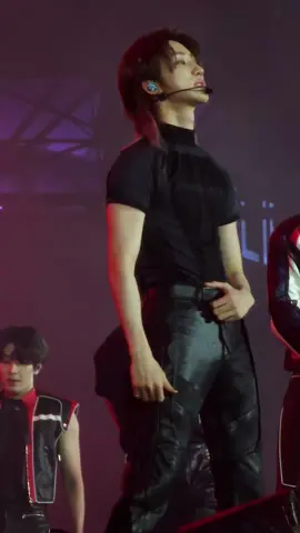 Minghao Hot fancam in Bulacan 🥵 this view 😫😫 pcd-ing a little extra today 🥺🫠🥲 #the8 #minghao #followtour #followtourinbulacan #seventeen