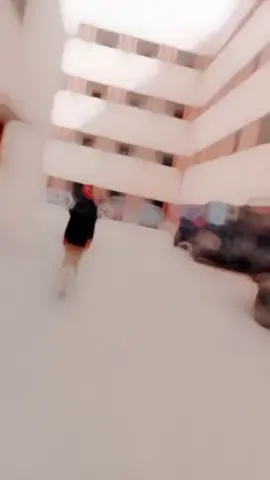 ignor dog ki entry .. 😅😅 #foryou #foryoupage #fyp #CapCutAmor #สโลว์สมูท #sindhpolice #100k #CapCut #viralvideo 