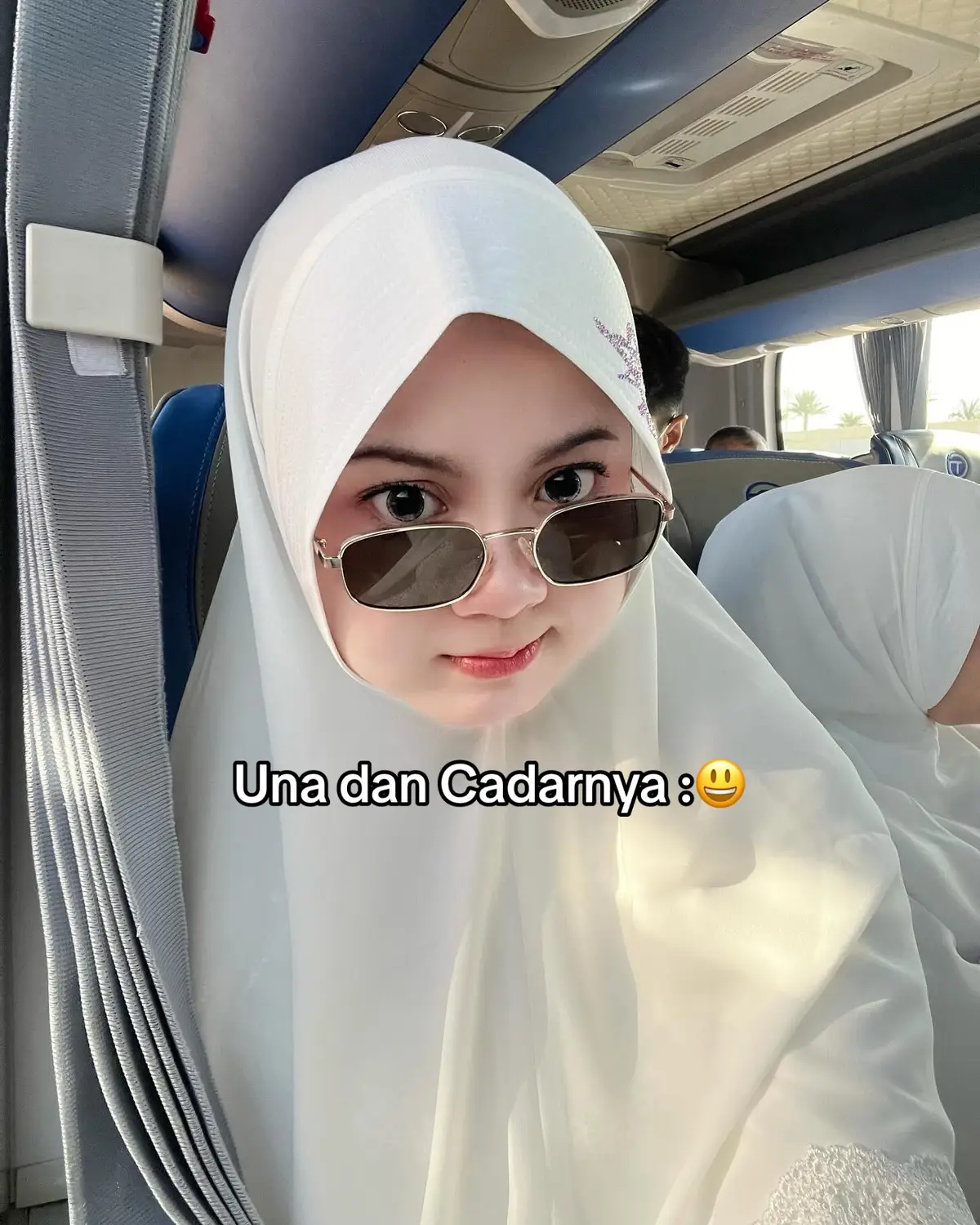 diakhir video aku sharing dikit pengalaman ku pake niqab selama di mekkah dan madinah 😊🫶🏼  #cmiiw #fyp 