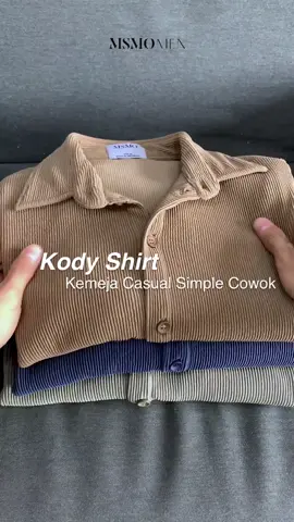 Udah punya berapa guys kemeja Kodynya? 😁 Kody Shirt - IDR99.000 #belilokal #waktuindonesiabelanja #outfitinspo #funtasticpaydaysale #kemejapria 