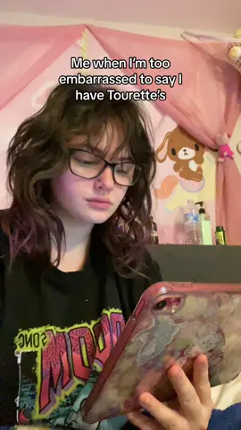 Sorry yall im lookin rough i just woke up lol #fyp #foryou #tourettes #tourettesawareness #ts #tics 