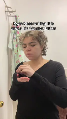 I stop myself whenever I remember #fyp #foryoupage #panicatthedisco #ryanross #brendonurie #emokids 