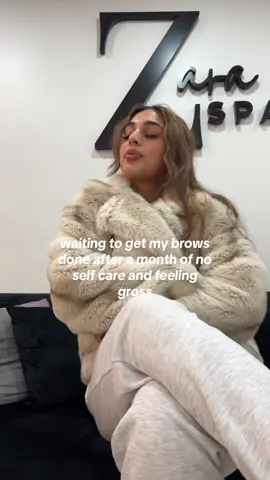 monthly appt to feel brand new 🫣#Vlog #brows #browtinting #highmaintenance loool 