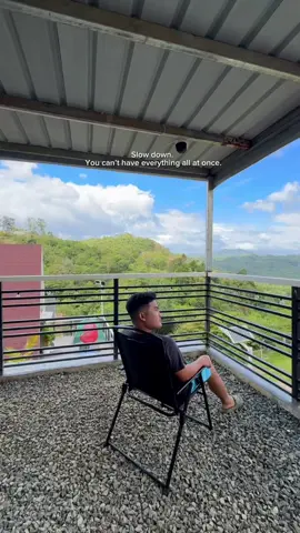 Dahan dahan lang wag ka mag madali. January nga ang bagal tapos ikaw magmamadali? 😅🤣 📍@The Queen's Cabin Tanay  #travel #travelph #traveltiktok #tiktoktravel #travelfyp #tanaystaycation #staycationfyp 