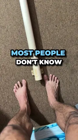 Love this post from @movementgems 🙏🏽  Imagine if you wore thick, plastic, tight mitts that didn’t allow you to spread your fingers for over half the hours you were awake, everyday. Would you wonder why you had hand pain? Over 87% of people will experience foot pain in their life - so we should care about the shape of our feet Footwear is important for protection - but when it comes at the expense of experiencing pain down the line, it becomes a concern I opt for minimalist shoes because they’ve allowed me to restore my more natural, upside down triangle shape of my foot. In this process, I was also able to become pain free from my hallux limitus (big toe arthritis), flat feet, plantar fasciitis, and a slight bunion. More videos on those separate journeys and actionable foot health solutions to come #thefootcollective #health #foothealth #feet #foot #barefoot #natural 