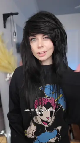 Can’t believe i can still style it like that 🙈 #emohair #scenehair #texturedhair #wolfcut #haircut #hairvlog #emogirl #altgirl #80shair #volumehair #longhair #layeredhair 