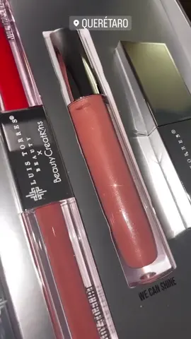 Colección LUIS TORRES Vol2 #luistorresbeauty #luistorres #beautycreations #lipsticktutorial #lipsgloss #labial #maquillaje #lipstick #beauty 