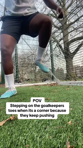 Goalkeepers always start trouble 🤬 #fyp #foryoupage #futbol #soccertiktok 