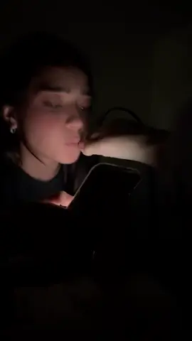 Quédate donde te traten con cariño así lxs fastidies 😂 #calleypoche #poche #DanielaCalle #fyp #viral #funny #lgbtq #CalleyPoché #Poché 