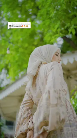 Membalas @Cokelatmudaaa recent work outdoor video with sony a73 __ #colorgradin #fashionhijab #cinematic 