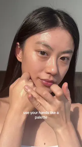 bye under eye creasing 👋 #makeuptip #concealer #concealerhack 