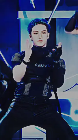 Батюшка) #bangchan #банчан #edit #editor #рекомендации #straykids 