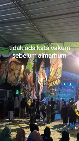 koyo raono dino sik selo wae🤭#majelissholawat 