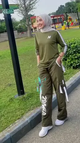 PROMO KHUSUS Satu Set Mix Atasan Baju Senam N Petir Army Lis Putih dan Cargo Army Zumba lis Putih Atasan Bahan Polyster Spandek & Cargo Bahan Parasut Untuk Senam Olahraga Zumba Aerobik Fitness Poundfit Running & Gym hanya Rp100.000! Jangan lewatkan! Ketuk tautan di bawah ini #celanasenamcargo #cargoparasutzumba #cargoolahraga #celanasenam #celanazumba #cargoolahraga 