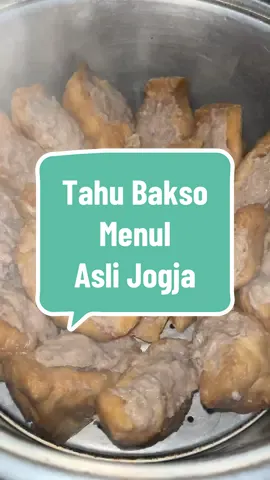 Kalau tahu baksonya se gemoy itu enaknya buat mertua apa dimakan sendiri lurr 😂 #tahubakso #tahubaksoenak #olahandaging #kulinerjogjamurah 