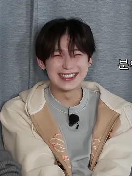 PLEASE HE'S THE CUTEST PERSON IN THIS WORLD 😭💗 #sunoo #enhypen 
