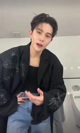 daou and william singing last twilight ost 😍 #lykn #williamjakrapatr #laz1 #daoupittaya #lasttwilight 