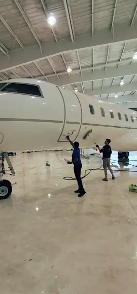 #aircraft #aircraftmaintenance #executivejets #privatejet #businessjet #bombardier 