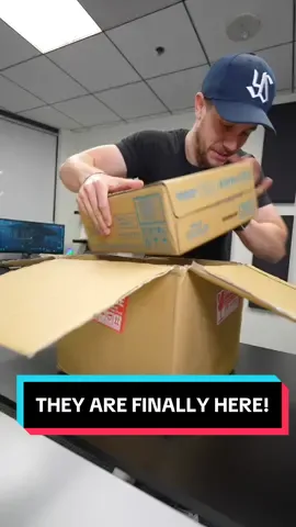 New Pokémon cards are here!🙌🏻😄✨ #pokemon #pokemontcg #pokemoncards #tcg #pikachu #charizard #boosterbox #cards 