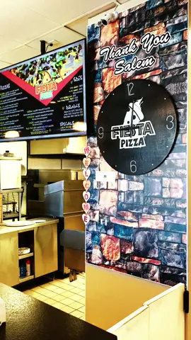 Ya estamos abiertos en nuestra nueva locacion 1122 lancaster dr Ne Salem Oregon (503)990-7807 #salemoregon #pizzaloversbelike #mexicanpizza #salem ###pizza #pizzapizza #ValentinesDay #