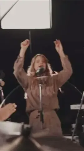 Gracias Dios (I Thank God) Maverick City en español🔥🔥🔥  Pueden encontrarla en mi canal de YouTube Priscila Matiesco ❤️‍🔥 #priscilamatiesco #graciasdios #ithankgod #musicacristiana #maverickcitymusic 