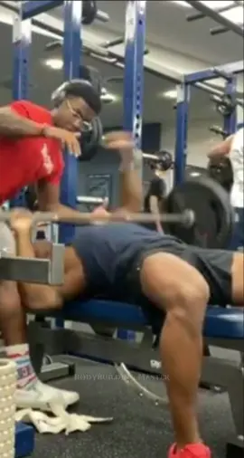 Nunca use essa pegada no supino!!  #falsegrip #supino #gym #academia  #GymTok 