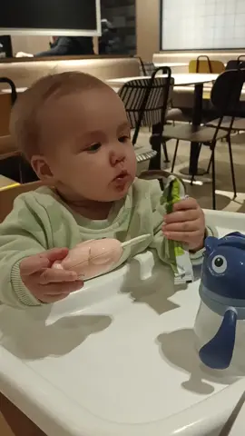 #прикорм #блв #діти #першийприкорм #немовля #материнство #blw #baby #food #MomsofTikTok  #momandbaby 