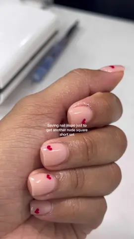 Sue me🤷🏽‍♀️ #nailinspo #valentinesnails #shortnails #nudenails #nailsblackgirl 