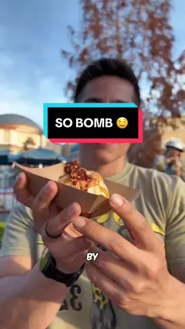 If you’re going to the Lunar New Year Celebration at DCA definitely put this on your list 🔥🔥🔥  Prosperity Bao & Buns 🐷 BBQ Pork Bun 💰 $9.00 (Sip and Savor Eligible) ##disney##dca##lunarnewyear##food##Foodie##bao##disneyland##disneyresort##disneyparks##foodtiktok##FoodTok##foodreview##disneytok##dineyadult##disneyvideo##disneyfan##disneyfoodie##yummy##whattoeat