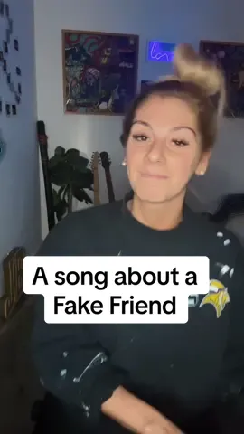 an original song about an unoriginal friend.      📝📝📝📝📝📝📝📝           #originalmusic #forYOU 