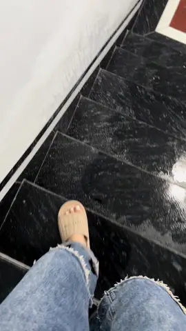 Các bạn Miền Nam các bạn xa xứ làm gì hiểu cái cảm giác nàyyy😶‍🌫️😶‍🌫️😶‍🌫️#fyp #nồm_ẩm_miền_bắc #tết2024🎇🎇 