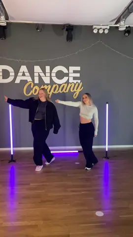 DC:@Dilen De Zilva ✨ #eastside #trend #trendingsong #trendingtiktok #hiphop #dance #fun #foryou #fyp #viral 