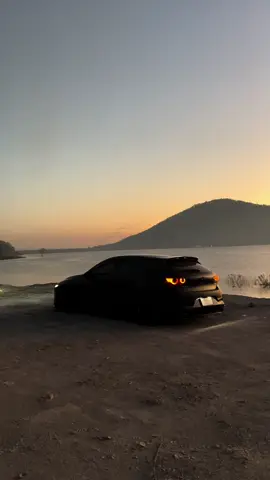 Sunset with his car 🌅 #mazda3 #mazda3hatchback #mazda32020 #mazda #mazdaspeed #mazdaspeed3 #mazdaskyactiv #mazdathailand #มาสด้า #revteamth #マツダ #マツダ3