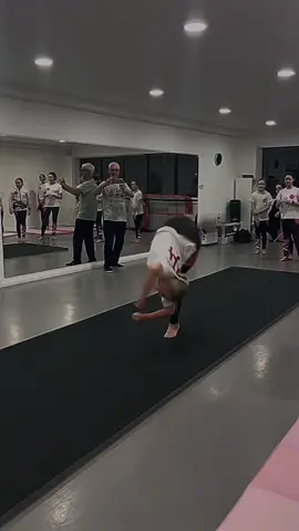 Always a great achievement when a child learns a new skill!!  Well done Tilly and Scarlett on your Ariels in Acro last week 🙌🏼 #Studio84 #S84 #ProfessionalTraining #PerformingArts #Derby #Ballet #Tap #Jazz #MusicalTheatre #Freestyle #Lyrical #Commercial #Street #Acrobatics #Tumble #Act #Sing #Dance #Perform #Shows #Auditions #Exams #Competitions #Festivals #ADFP #IDTA #RAD #ForYou #ForYouPage #Ariels 