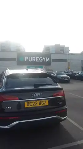 day 2 starting slow with the weights good calorie burn though 😁 #communitysupport  #Fitness #selfjourney #fyp #puregymdagenham 