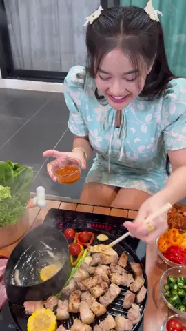 หมูสามชั้นย่างเกาหลี ห่อผัก #มดพาทํากับข้าว #มดออย @มดตานอย 🐜 