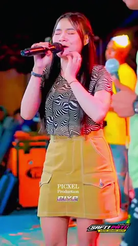wes kadung mati rosoku .. @kurniarahma #ggmusicentertaimen #picxelproduction #safiipatiofficial #fyp 