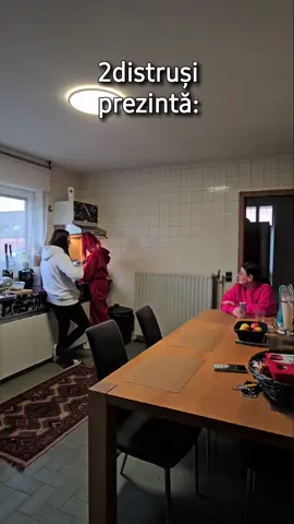 #2distrusi #familie #surori #cluj #facultatecluj #fy #fyp #foryou #duet #tiktok #viral #trend #tiktokromania #românia #bucuresti #comedie #amuzament #cearta #cuplu #razvanmaxi213 #razvanbertel #kmeliabertel #berteldennis #peșleau #pesleau #echishombres #distrusi #misiuneatiktok #5pasidebine 