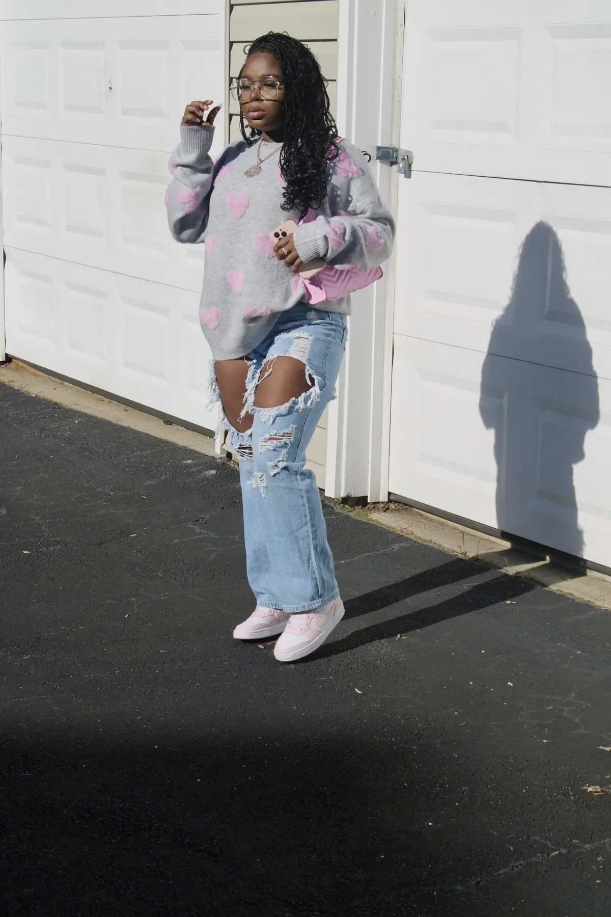 Get the camera girl. Its better than iphone pictures #makeup #foryou #makeupforbeginners #fypシ #outfitinspo #OOTD #oufit #styling #outfitideas #trending #ootds #ValentinesDay 