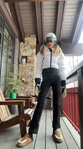 #OOTD #skioutfit 