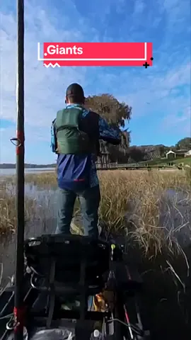 They grow them big in Florida. Monster Hook set!!! Wait tell the end. #kayakfishing #bassfishing #fishing #fyp #foru #fypシ 