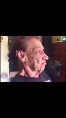 bueno y tú porque te metes en lo que no te importa #lagilbertona #parati #fyp #tiktok #méxico #Viral #elplebevlogs #elcompita1983 #video #rasputín #lentejas