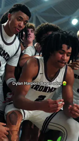 Dylan Harpers layup package is Ode🤮🤮 #fyp #dylanharper 