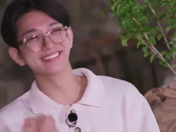 everyone loves him #seventeen #joshua 