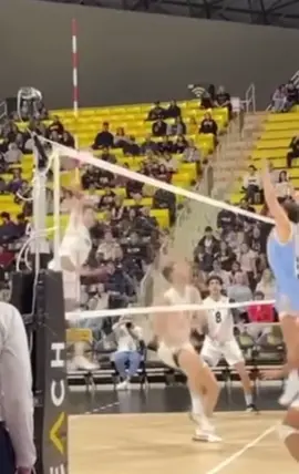 Headshot ❗️ #volleyball #fyp 