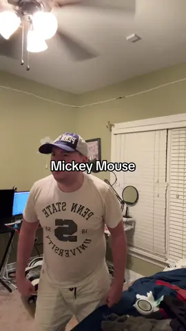 MICKEY MOUSE V.S. DONALD DUCK!!!! #fyp #tal_on #comedy #funny #horror #donaldduck #mickeymouse #clubhouse 