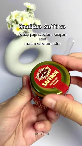 Replying to @nurulsyahila24 Cara pengambilan saffron❤️Boleh amalkan segelas sehari.  @𝒻𝒶𝓇 𐙚 <<<manfaat saffron sini🌷 #saffron #saffronasli #saffronoriginal 
