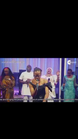 Try this lick when going to the Four🎸 any instrument #churchmusic #sundayvibes  it's ur boy on the strings Khashi 🎸